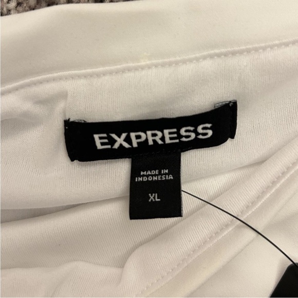 Express Women’s Tank Size XL Skimming Scoop Neck Double Strap Loop White NWT $54 - Picture 12 of 16